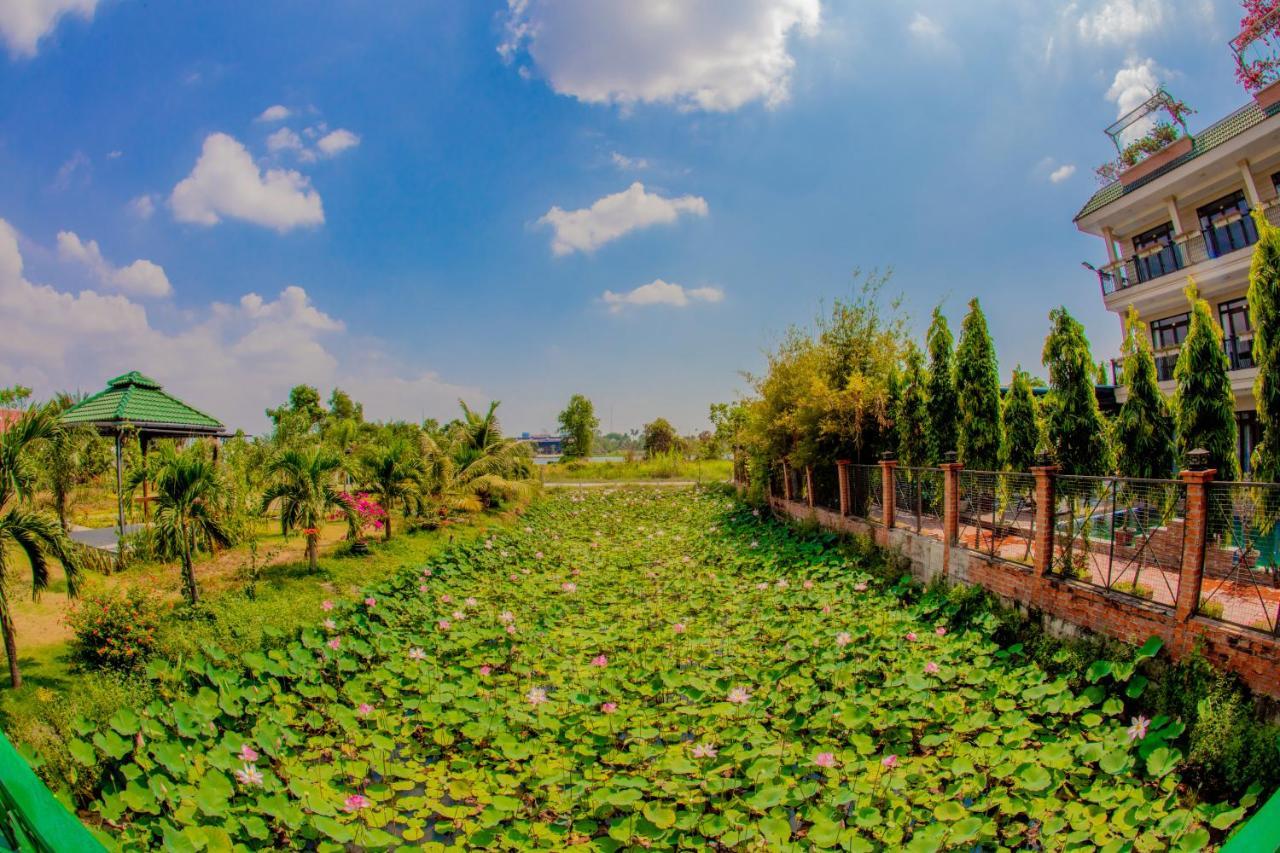 ホテル Khu Nghi Duong Huong Sen - Binh My, Cu Chi ホーチミン市 エクステリア 写真