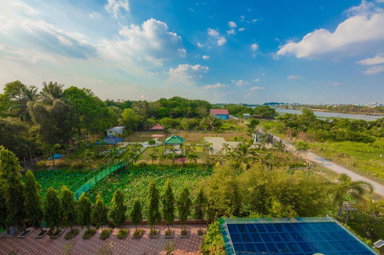 ホテル Khu Nghi Duong Huong Sen - Binh My, Cu Chi ホーチミン市 エクステリア 写真